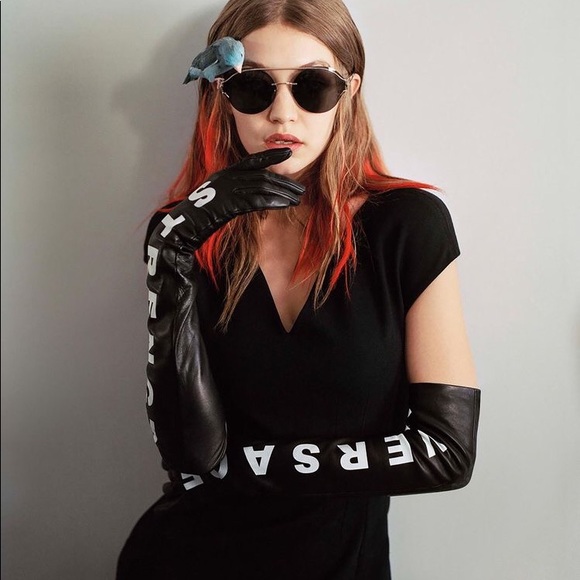 VERSACE LOGO GLOVES - Picture 5 of 7